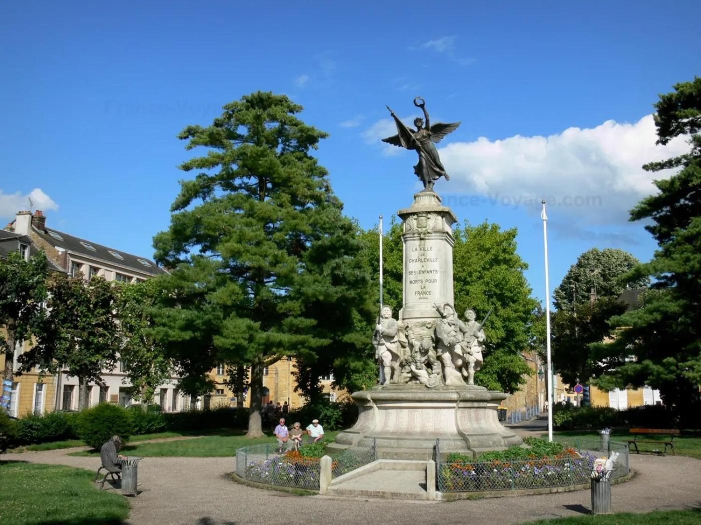 Le Petit Ardennais Charleville-Mézières Exterior foto